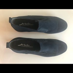 Navy suede men’s shoes